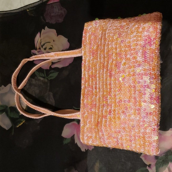 Pink Sequins Crochet Mini Bag - Picture 8 of 17